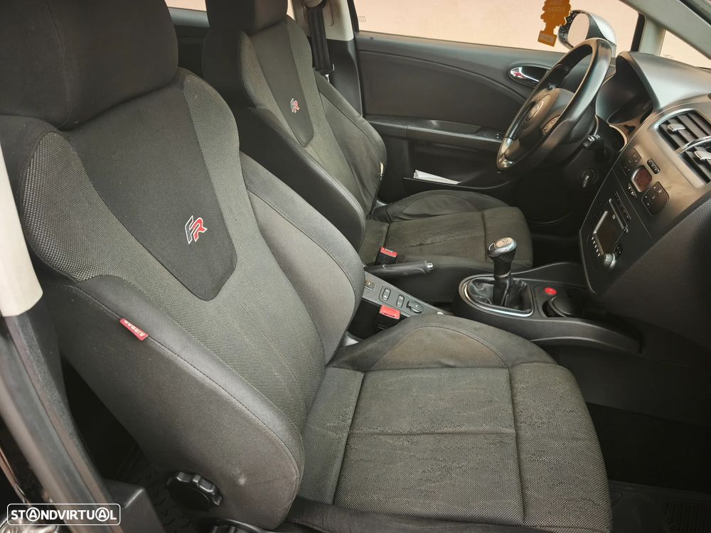 SEAT Leon 2.0 TDI DPF FR - 23