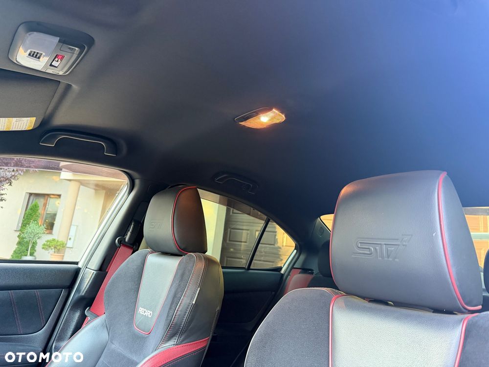Subaru WRX STI 2.5 Exclusive - 32