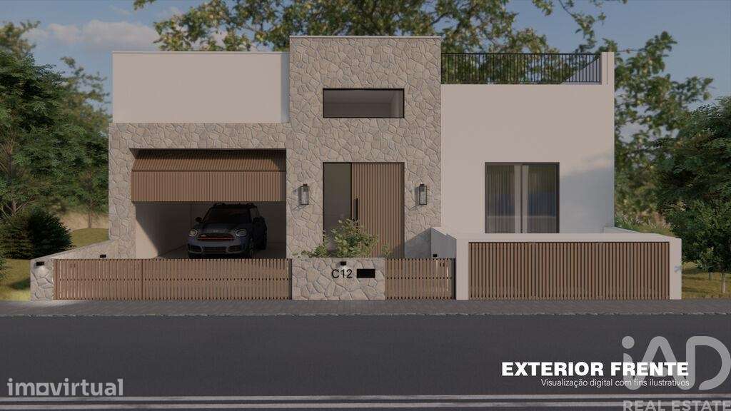 Casa / Villa T3 em Mexilhoeira Grande de 180,00 m2
