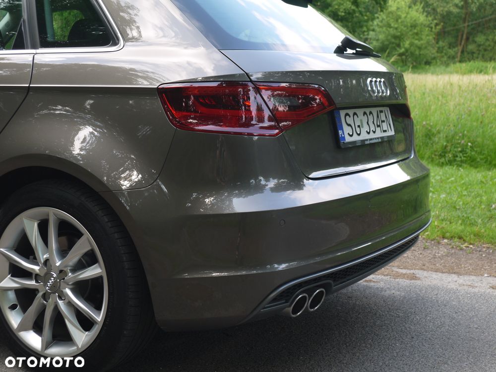 Audi A3 Sportback 2.0 TDI (clean diesel) S line Sportpaket - 9