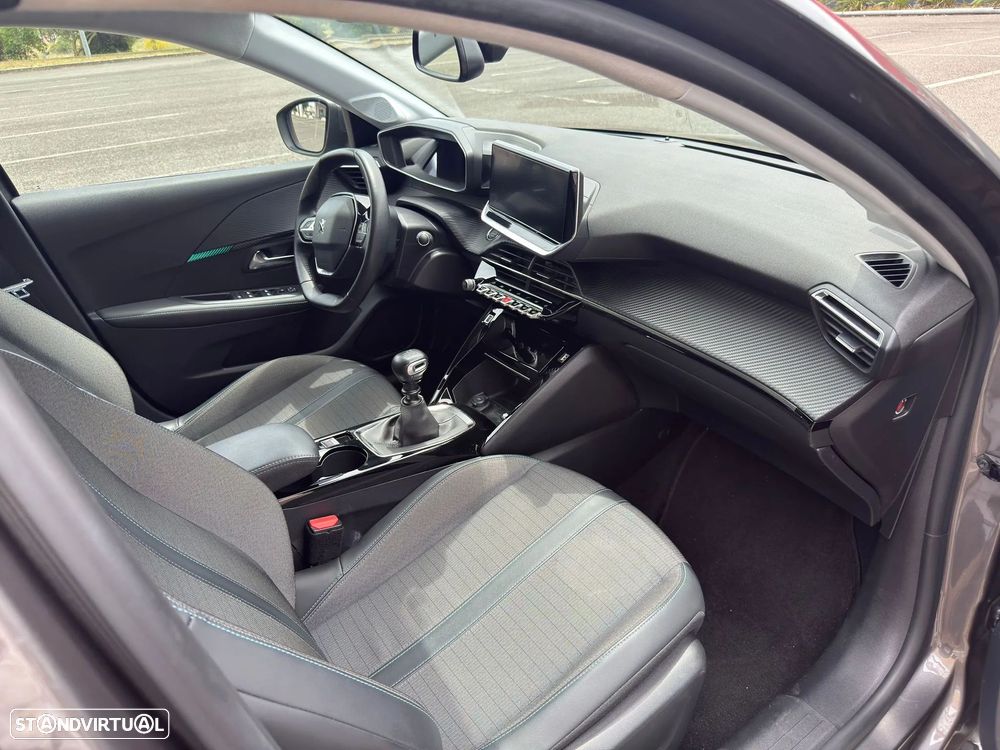 Peugeot 208 1.2 PureTech Allure Pack - 9