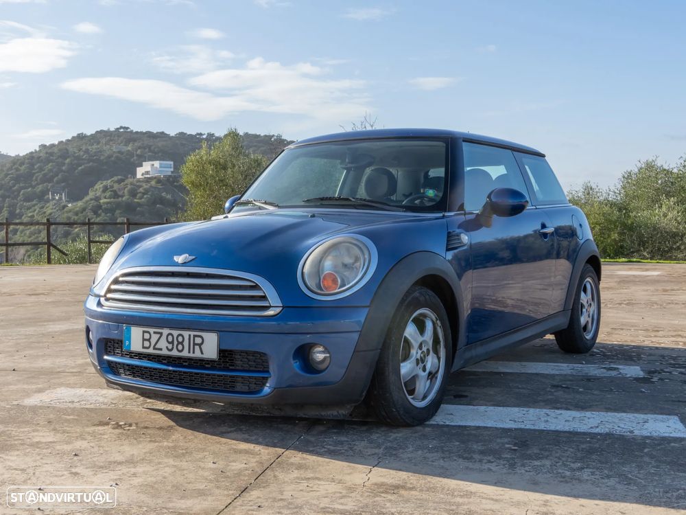 MINI 3 Portas Cooper D - 3