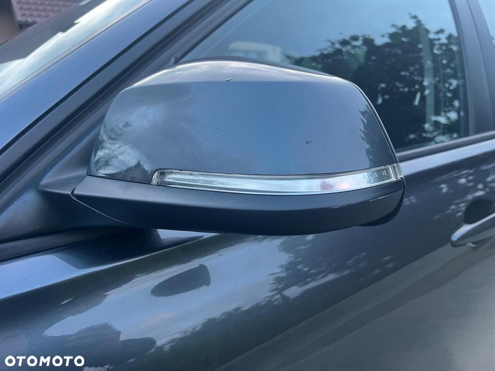 BMW Seria 3 320i Luxury Line - 13