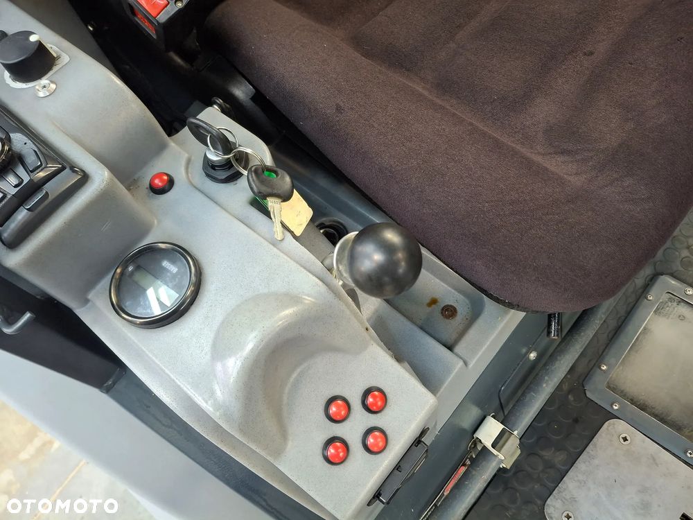 Inny Hako Citymaster 1200 1250 Zamiatarka Silnik Diesel Napęd 4x4 4WD Centralne Smarowanie Kamera Cofania - 12