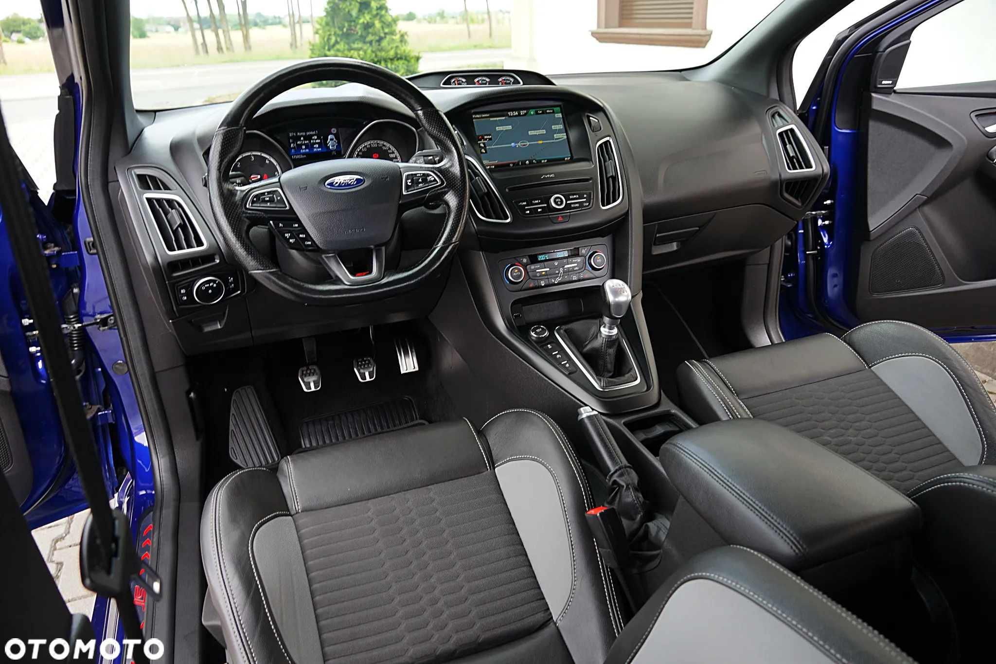 Ford Focus 2.0 TDCi ST mit Leder-Sport-Paket - 28