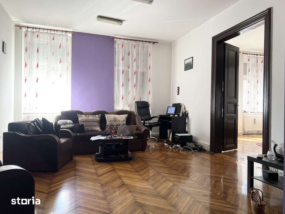 Apartament 4 camere, 120mp utili, cladire istorica, parter - Central — fotografia 1