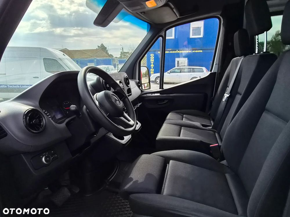 Mercedes-Benz Sprinter 317 CDI - 4