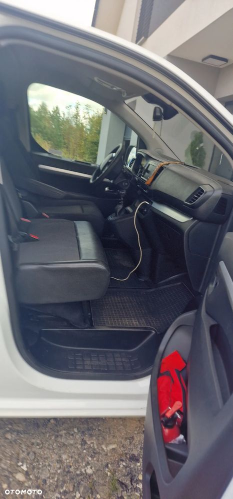 Peugeot Traveller 2.0 BlueHDi Compact Active - 11