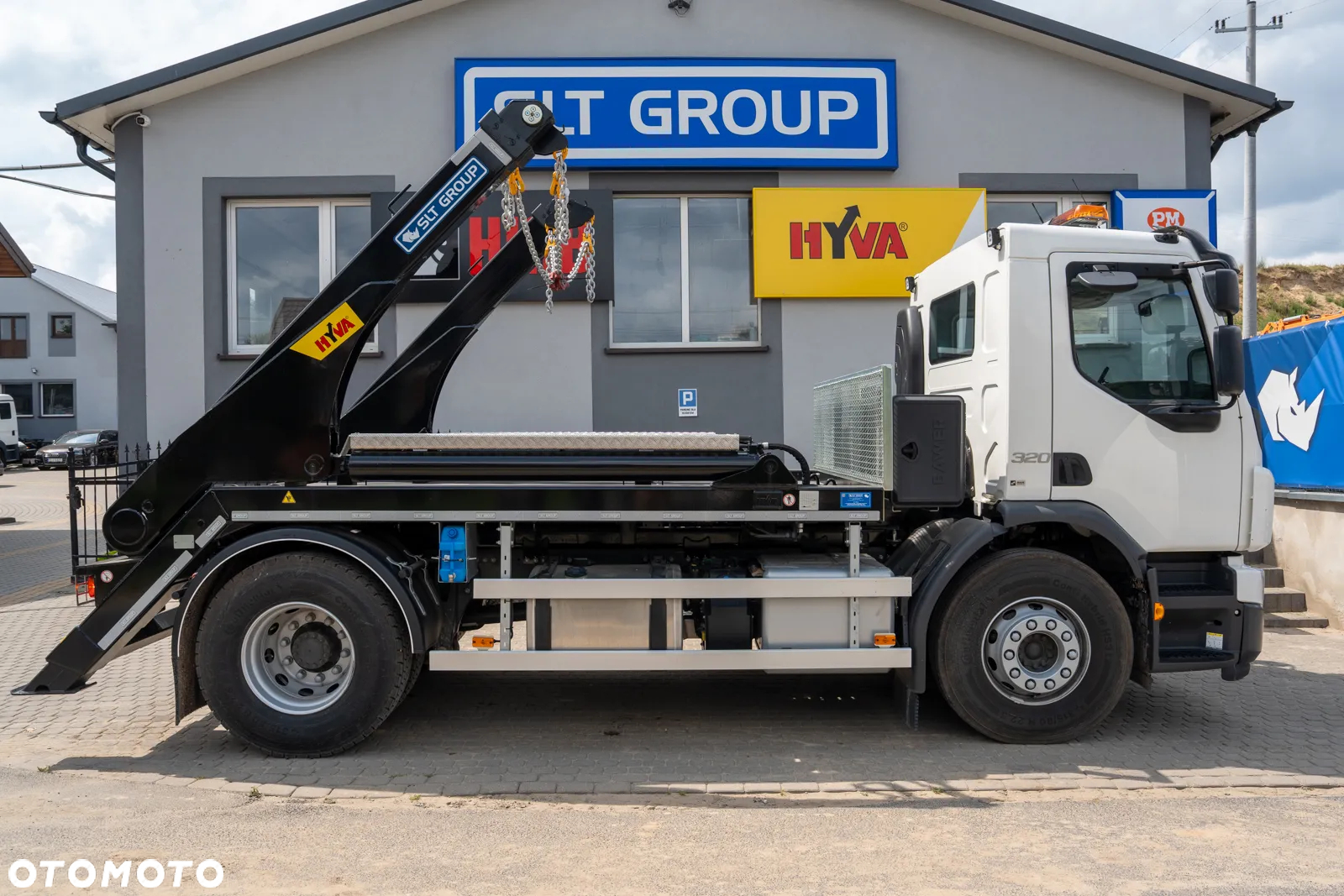 Volvo FE 320 4x2 - 12
