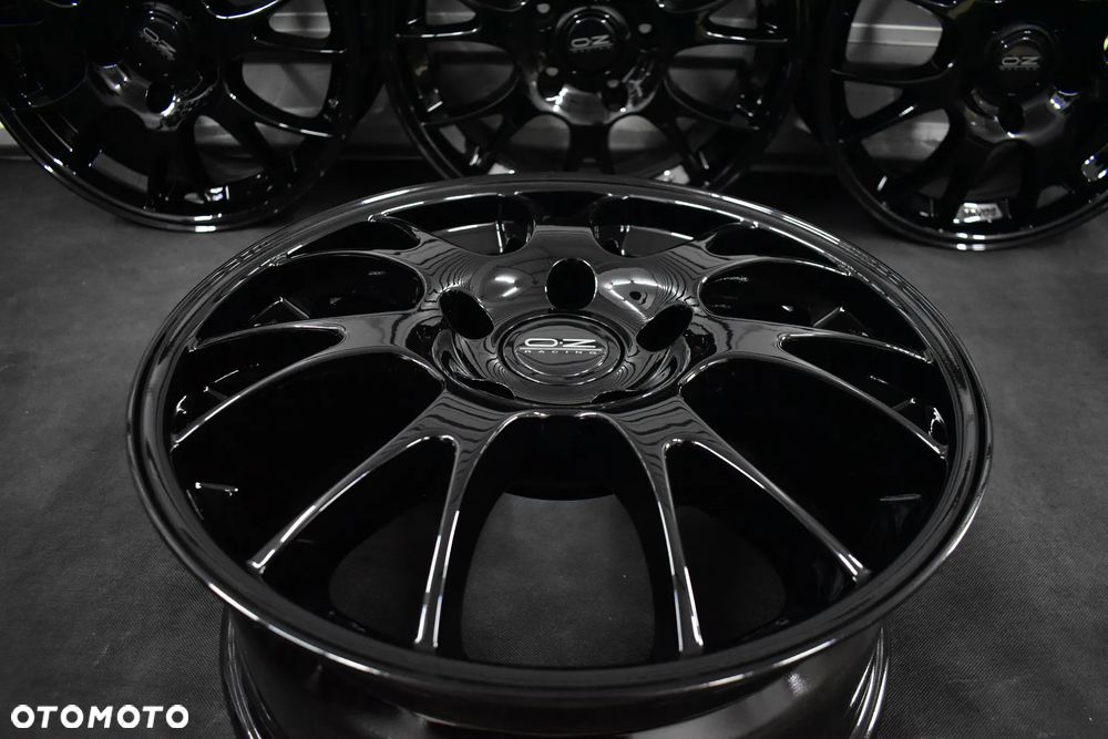 Felgi 5x130 8x18 VW Touareg Audi Q7 PORSCHE Cayenne Artec - 5