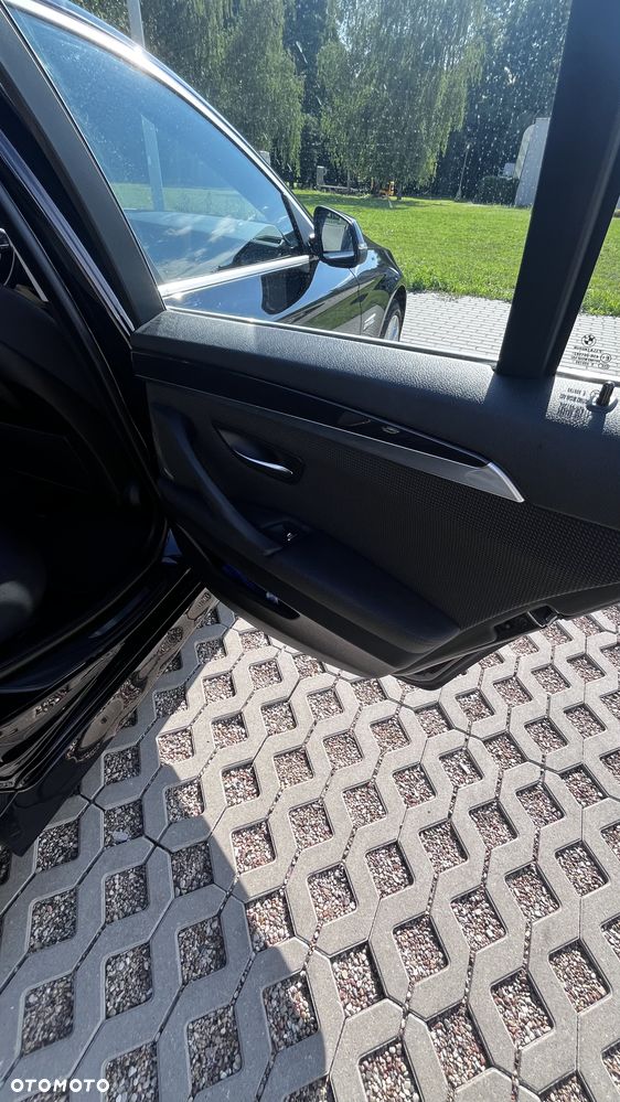 BMW Seria 5 520d - 19