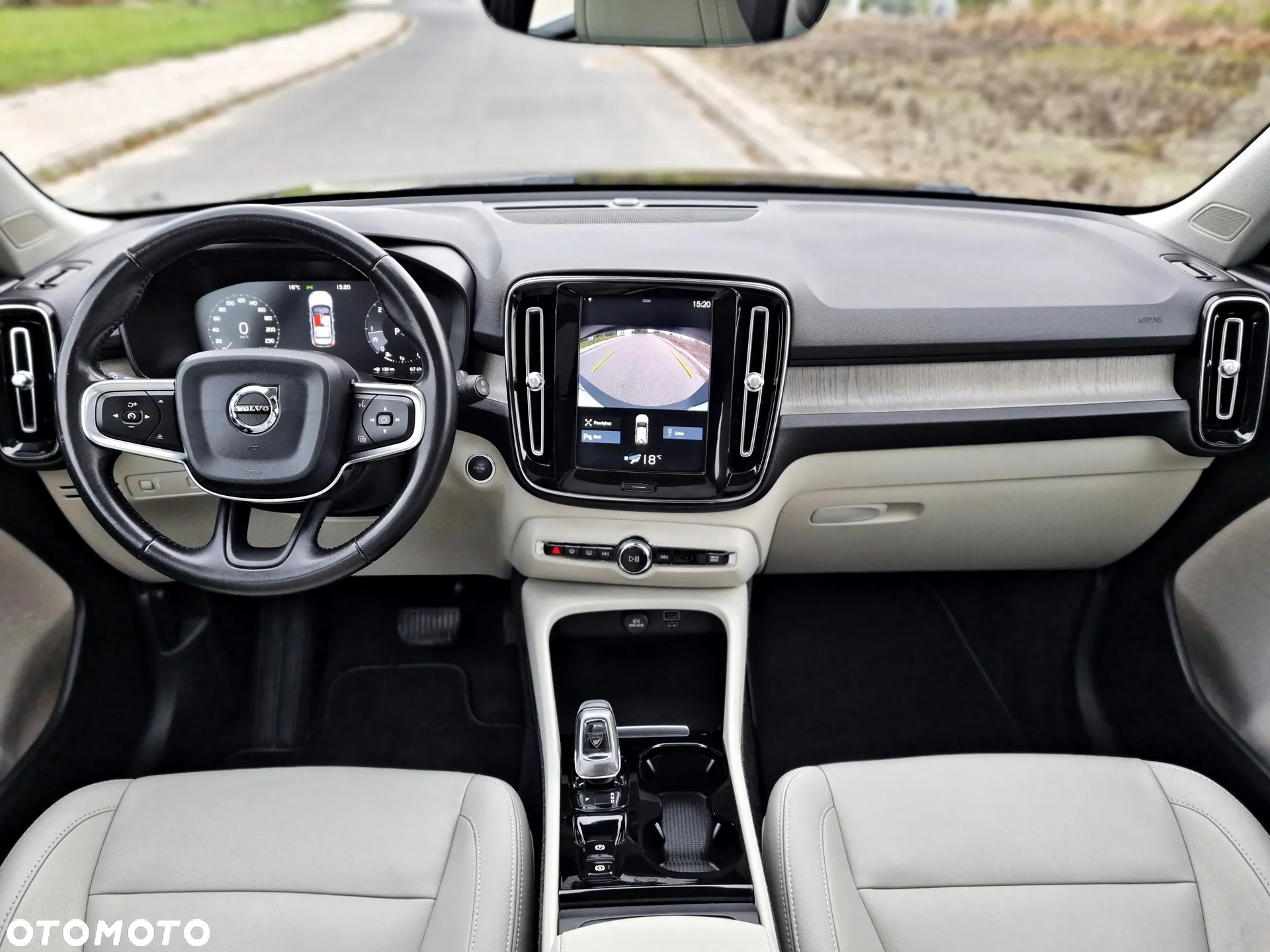 Volvo XC 40 D3 SCR Inscription - 32