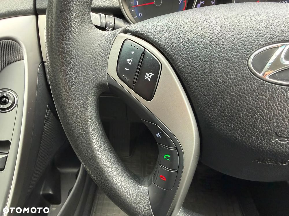 Hyundai i30 1.4 Classic + - 24
