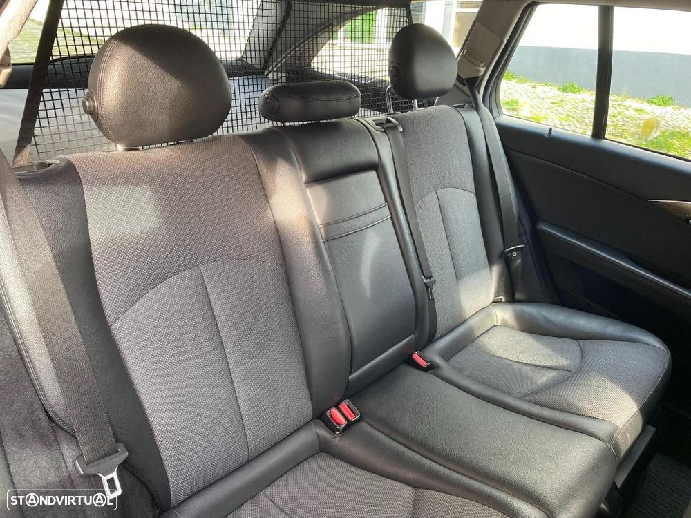 Mercedes-Benz E 220 CDI Auto Avantgarde - 27