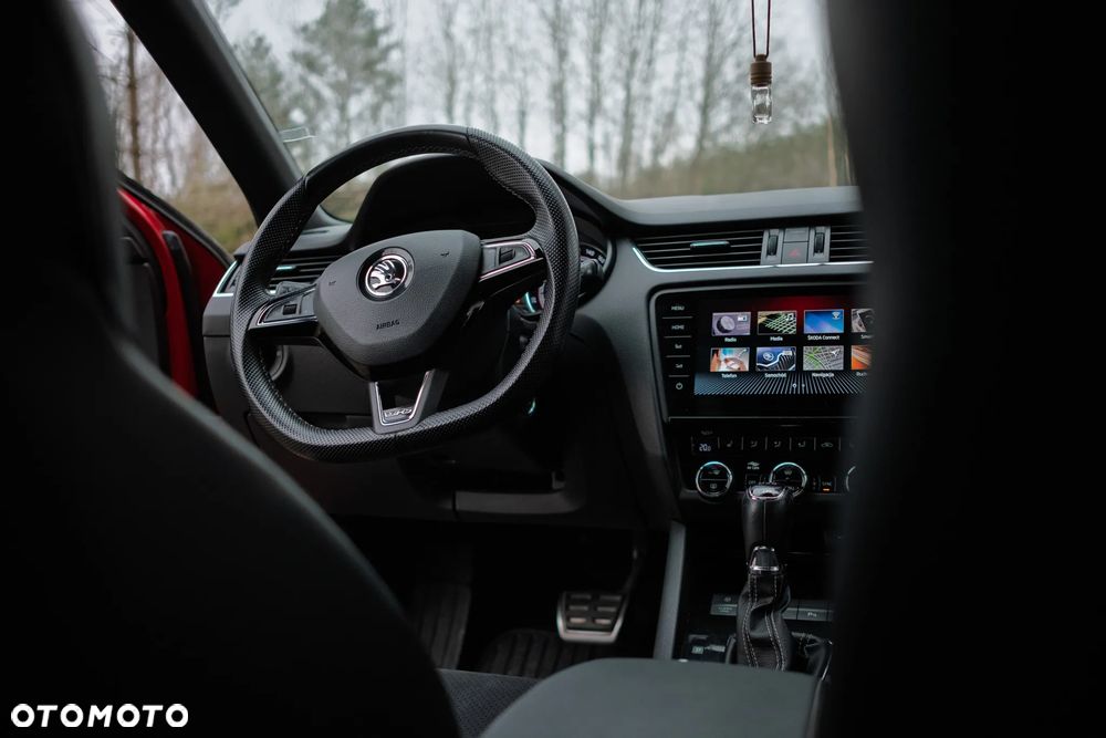 Skoda Octavia 2.0 TSI RS Challenge 245 DSG - 16