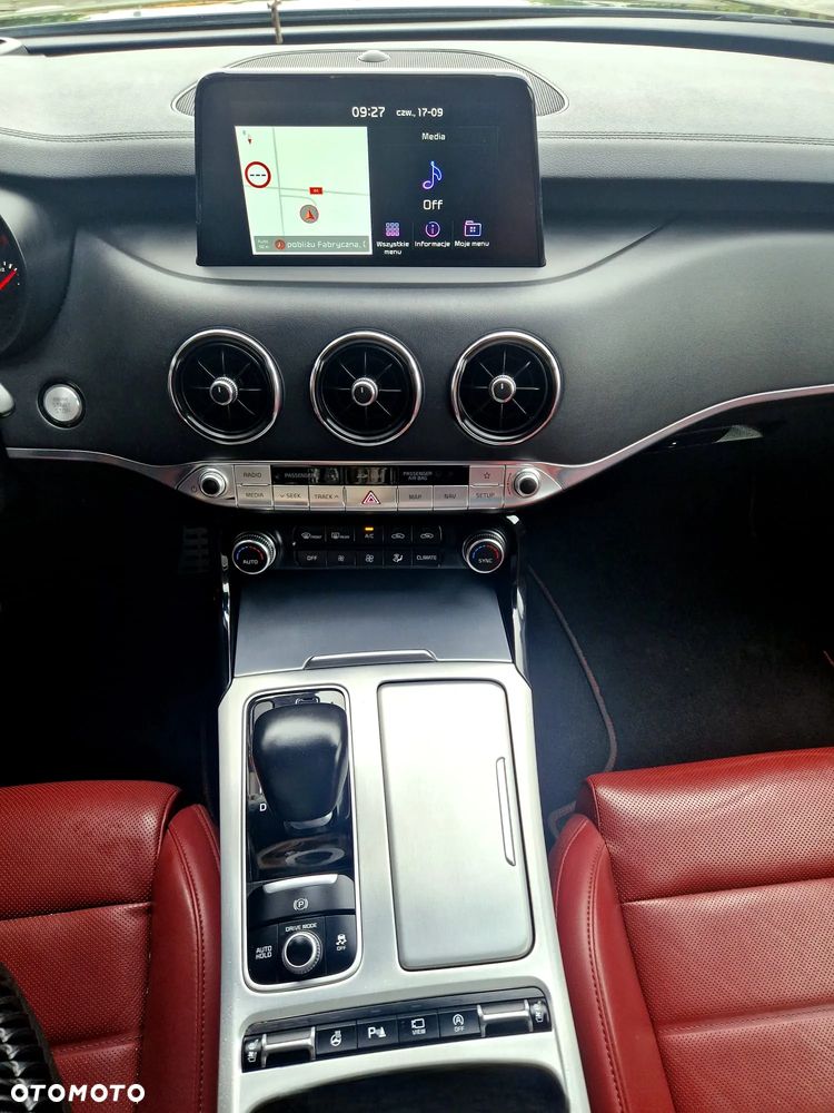 Kia Stinger 3.3 T-GDI V6 GT AWD - 30