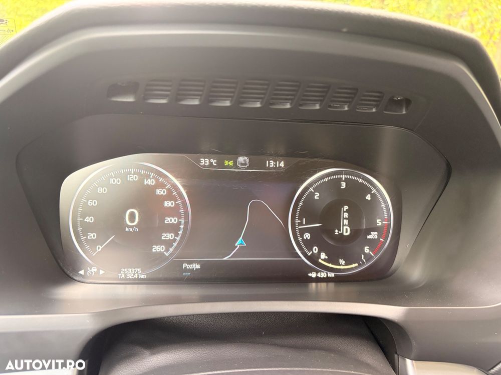 Volvo XC 90 - 17