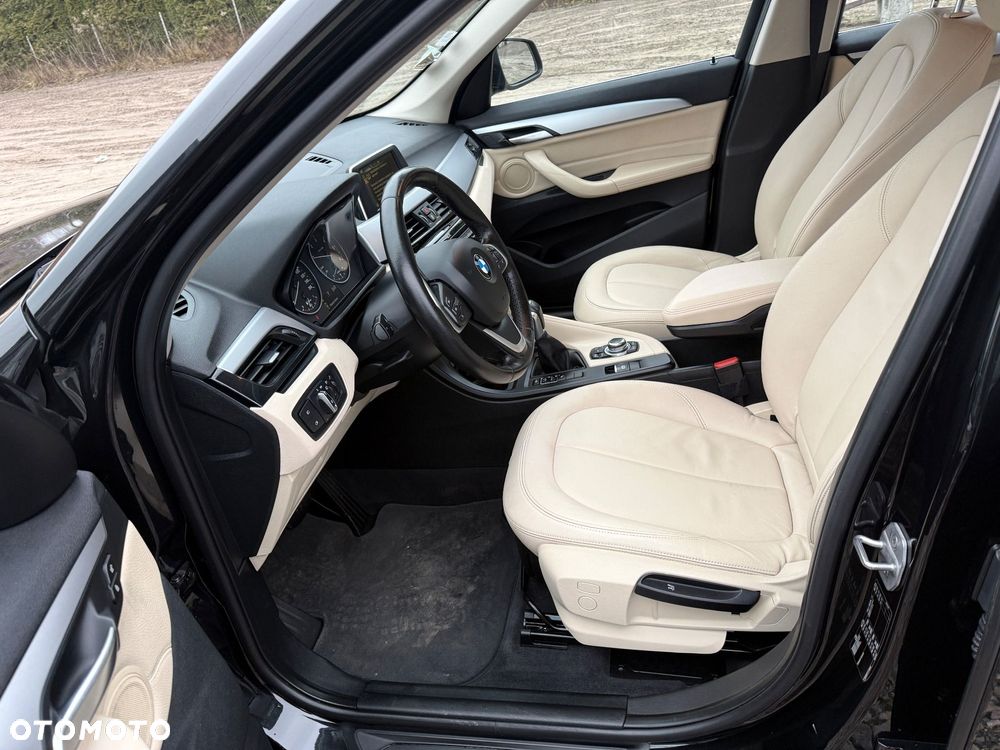 BMW X1 sDrive18d Advantage - 18