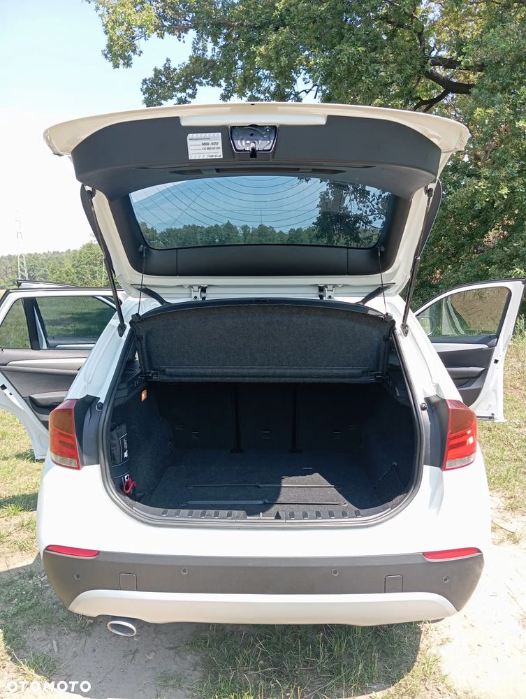 BMW X1 sDrive18d - 12
