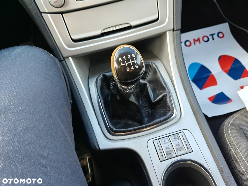 Ford Mondeo 2.0 TDCi Platinium X Plus (Titanium) - 24