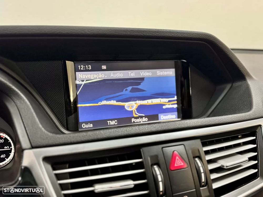 Mercedes-Benz E 250 CDi Avantgarde BlueEfficiency Auto. - 33