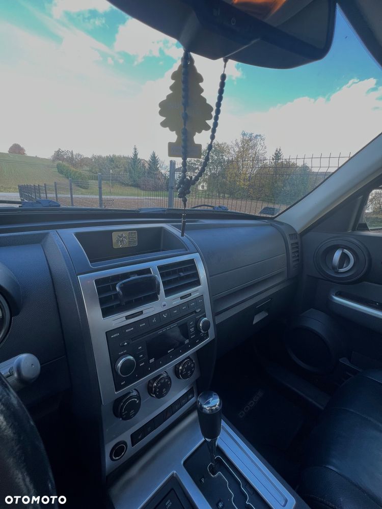 Dodge Nitro 2.8 CRD RT - 5