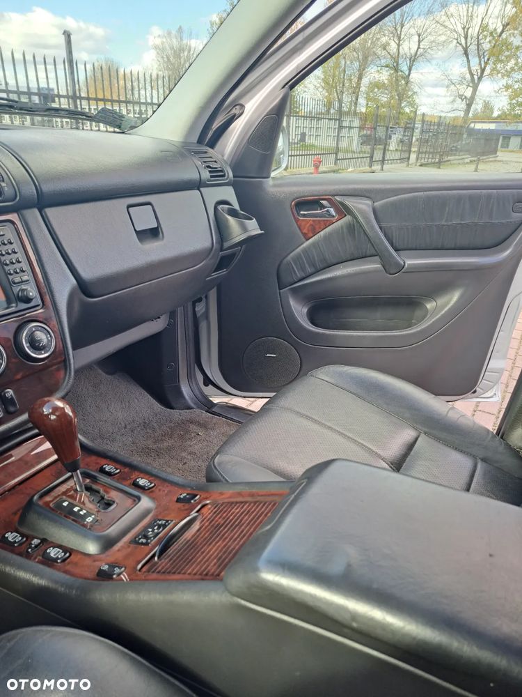 Mercedes-Benz ML 400 CDI - 12