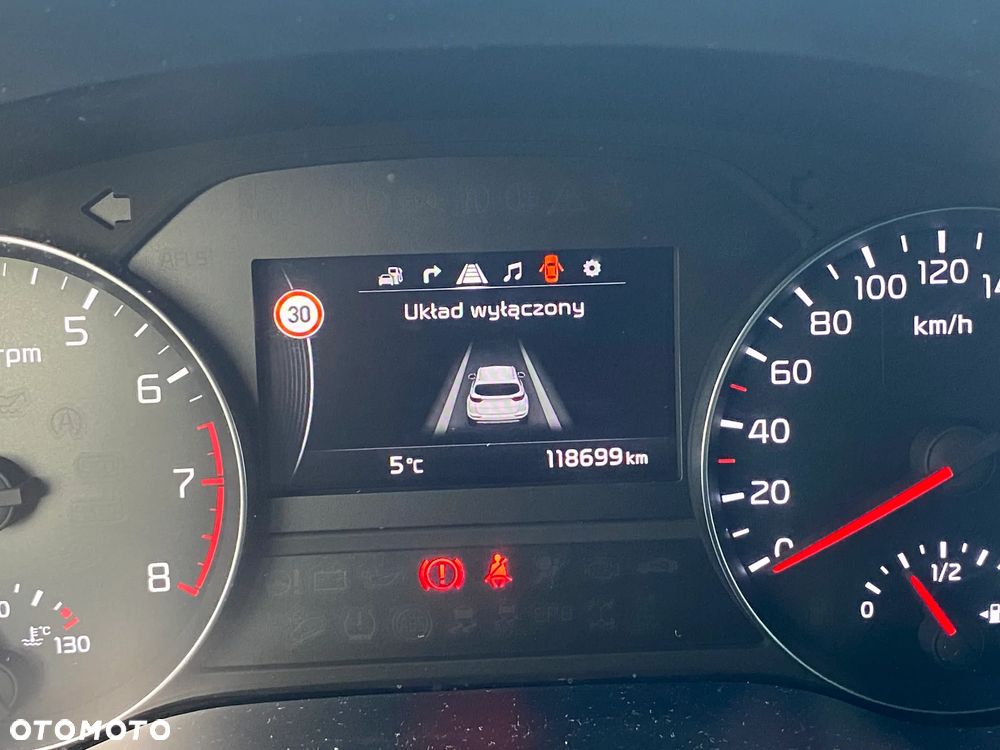 Kia Sportage 1.6 GDI 2WD Dream-Team Edition - 18