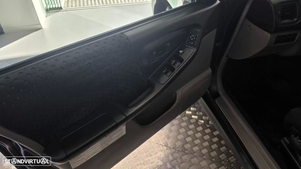 Subaru Forester 2.0 T XT - 34