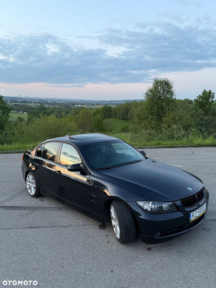 BMW Seria 3 320i Edition Sport - 26