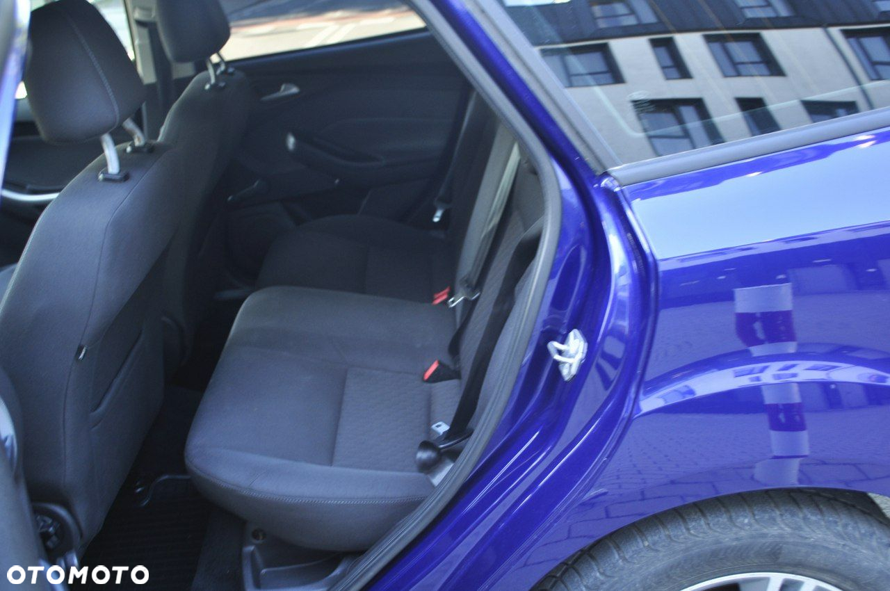 Ford Focus - 8