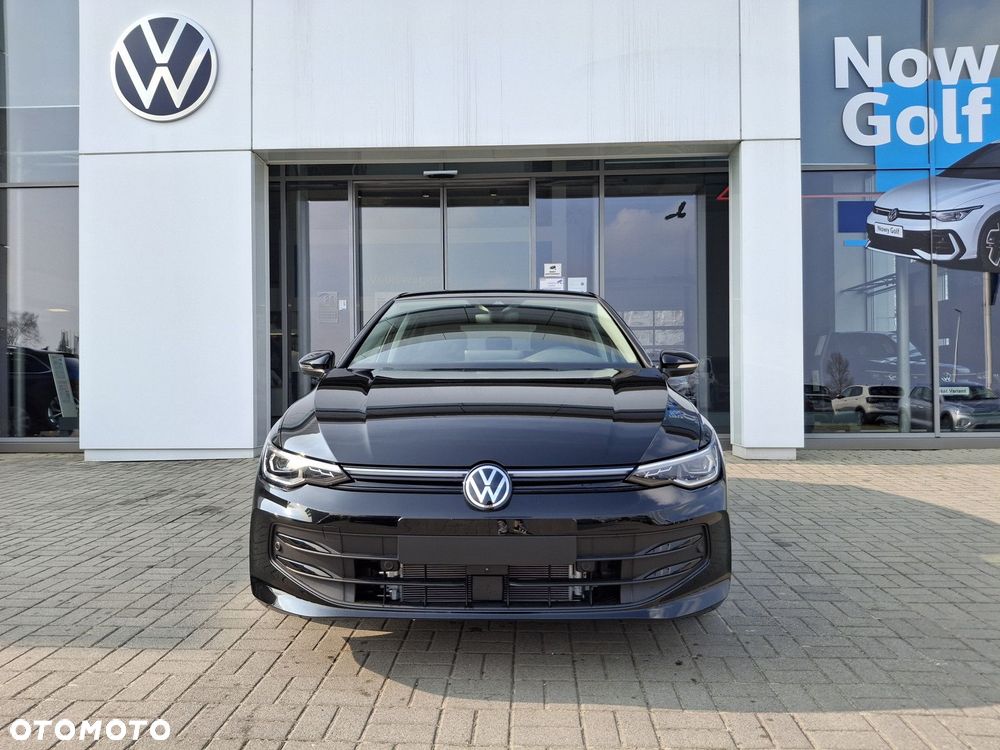 Volkswagen Golf - 2
