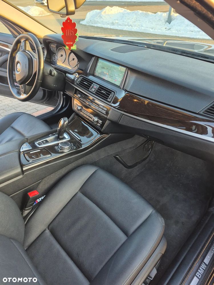 BMW Seria 5 528i Luxury Line - 5