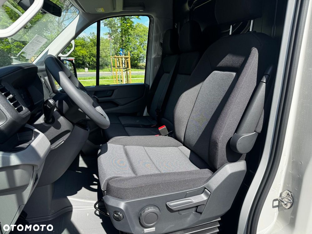 Volkswagen Crafter - 10