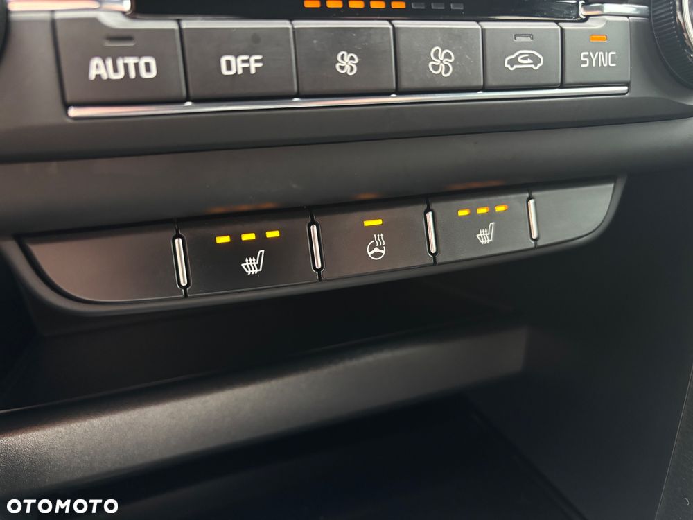 Kia ProCeed 1.4 T-GDI OPF GT LINE - 36