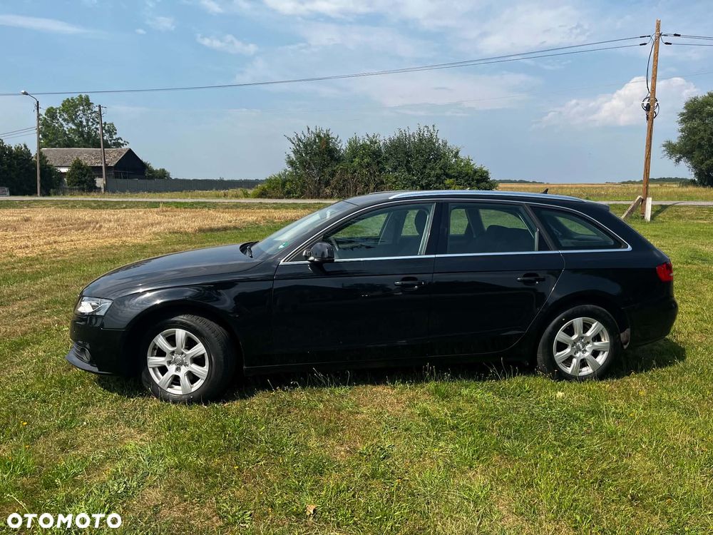 Audi A4 Avant 2.0 TDI DPF Ambition - 12