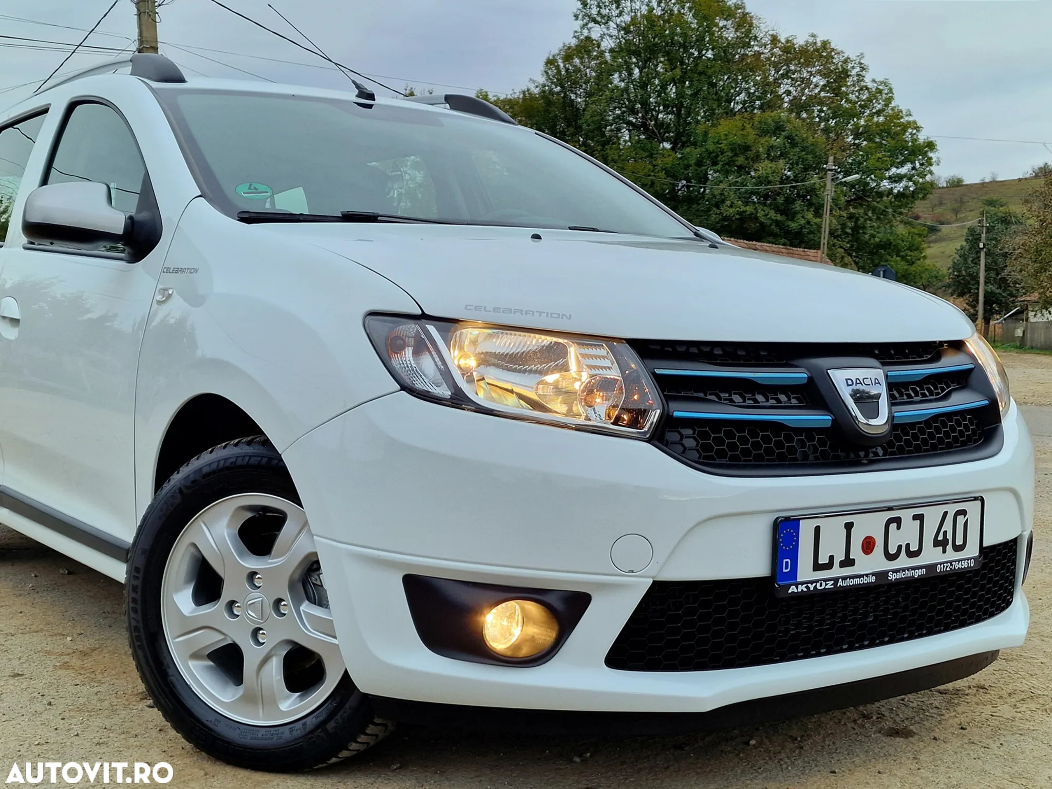 Dacia Logan MCV TCe 90 Celebration - 9