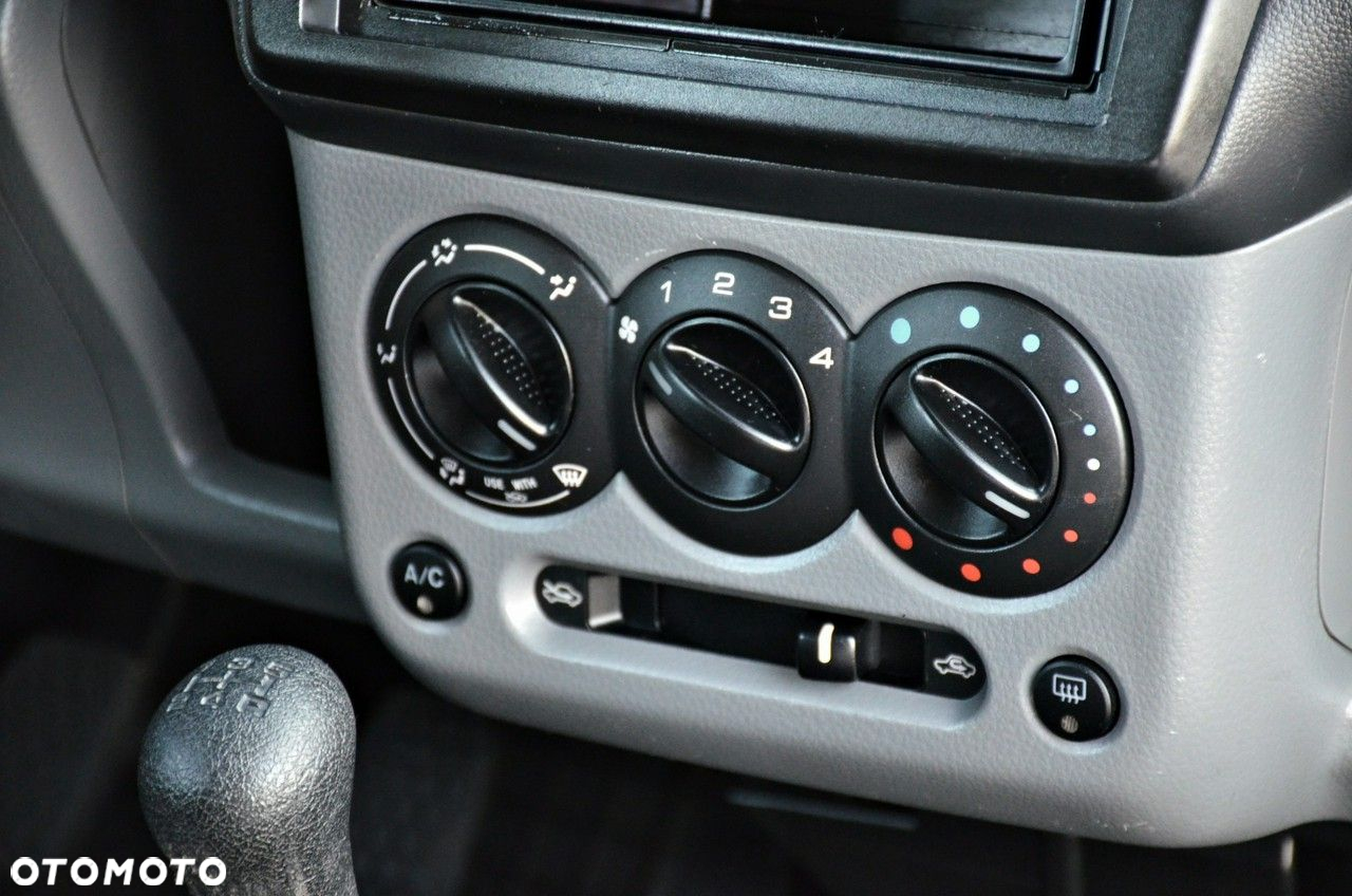 Suzuki Ignis - 10