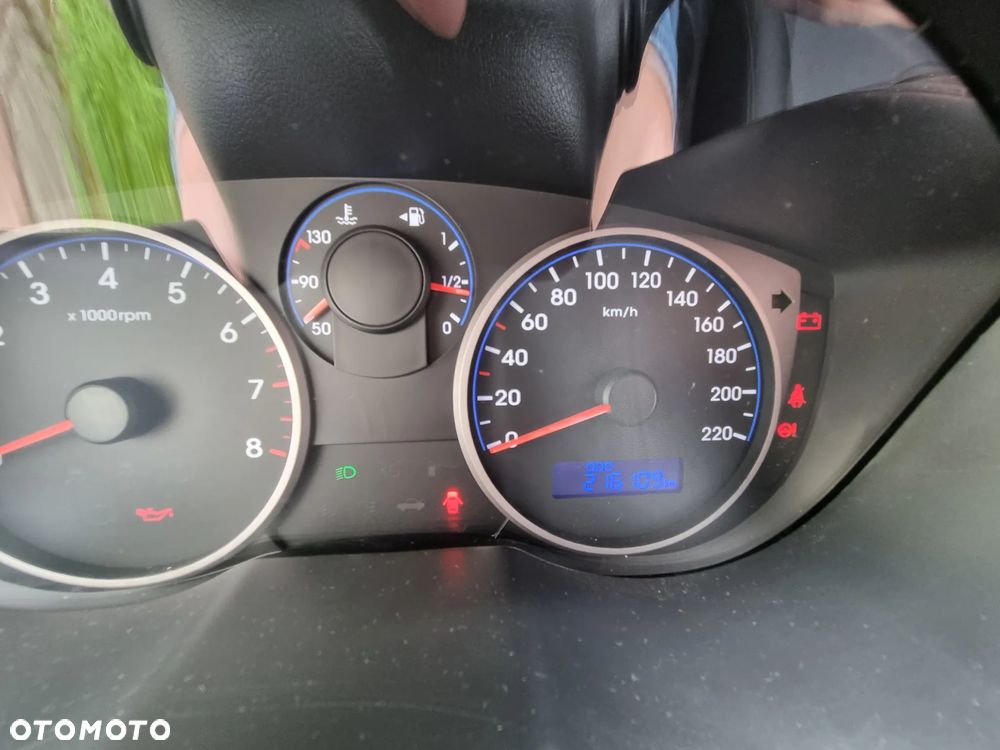 Hyundai i20 1.2 BlueDrive Classic + - 8