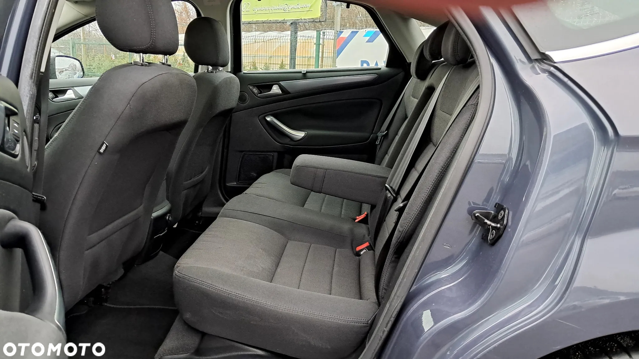 Ford Mondeo 1.6 Eco Boost Start-Stopp Business Edition - 10