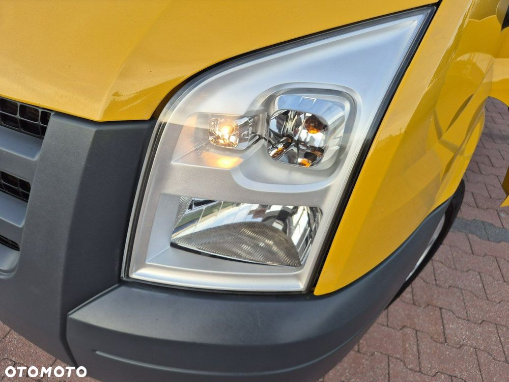 Ford Transit - 34