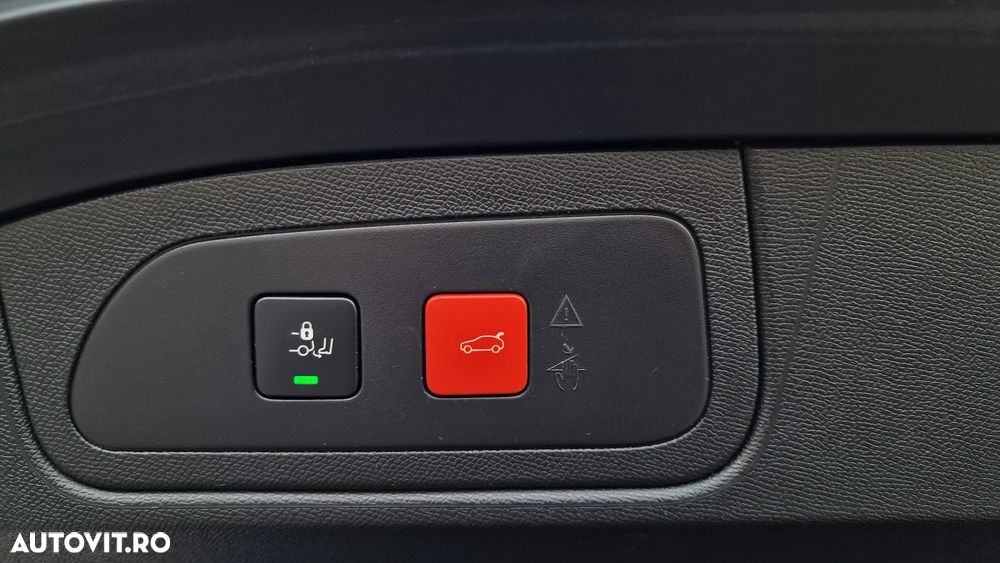 DS Automobiles DS 7 Crossback - 17