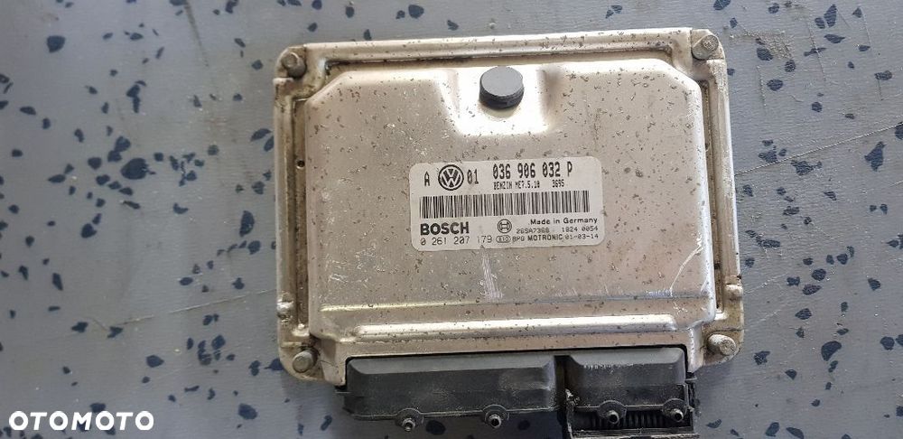 VOLKSWAGEN GOLF IV 1.4 16V STEROWNIK SILNIKA 036906032P - 1