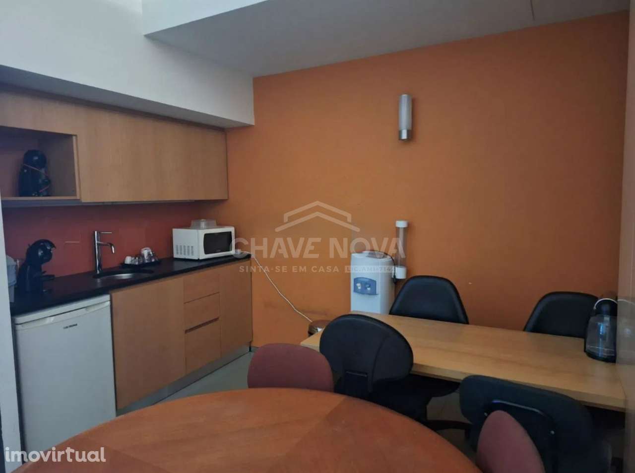 Escritório junto ao Metro Matosinhos Sul - Com Alvará para Restauração - Grande imagem: 3/4