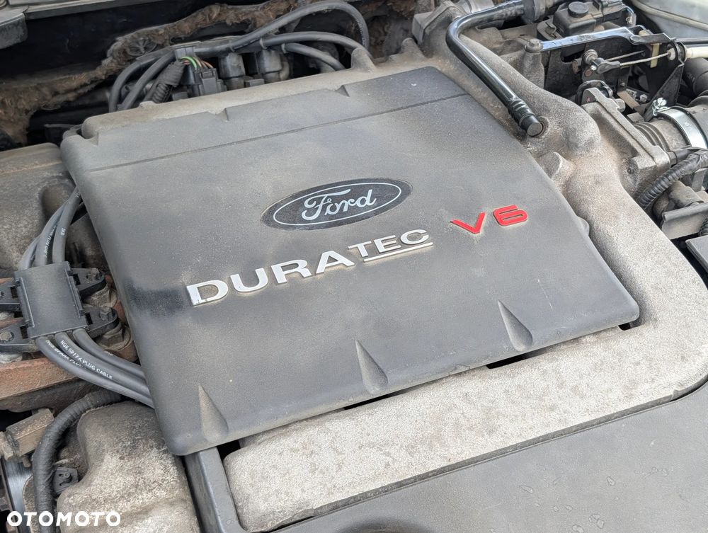 Ford Mondeo 2.5 V6 Ghia X100 / X - 13
