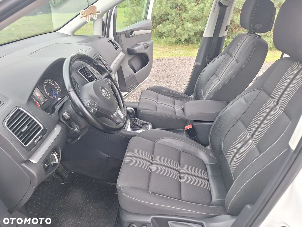 Volkswagen Sharan - 16