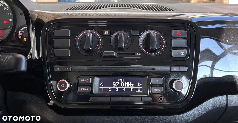 Volkswagen up! 1.0 move CityLine - 14