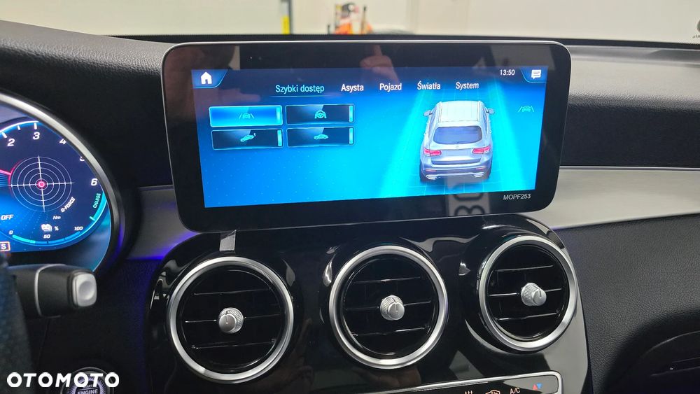 Mercedes-Benz GLC 300 de 4Matic 9G-TRONIC AMG Line Plus - 27