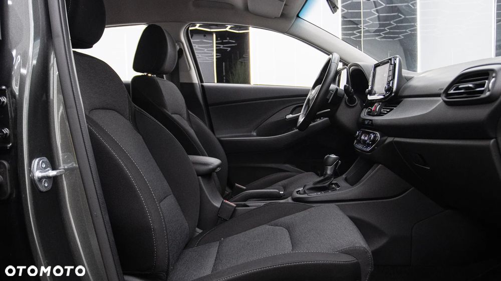 Hyundai i30 1.5 T-GDI 48V Smart DCT - 18