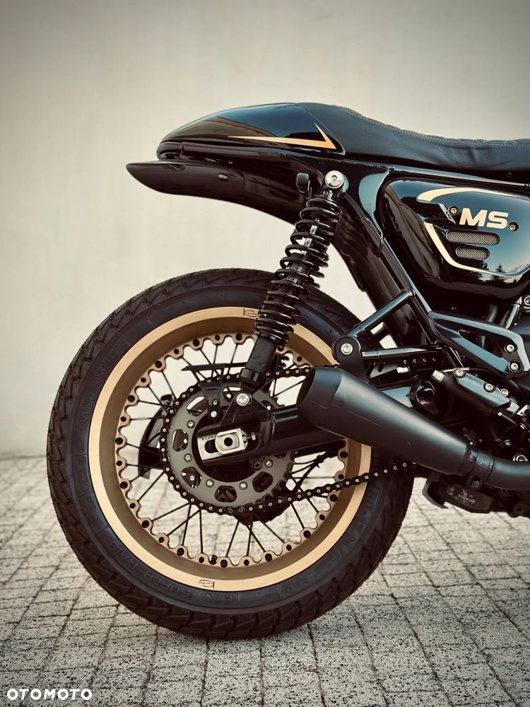 Triumph Speed Twin - 12
